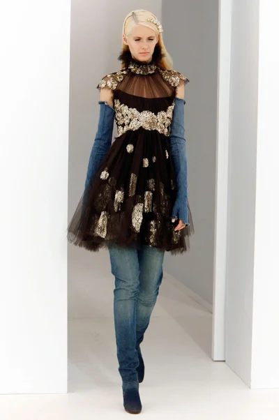 Look 48